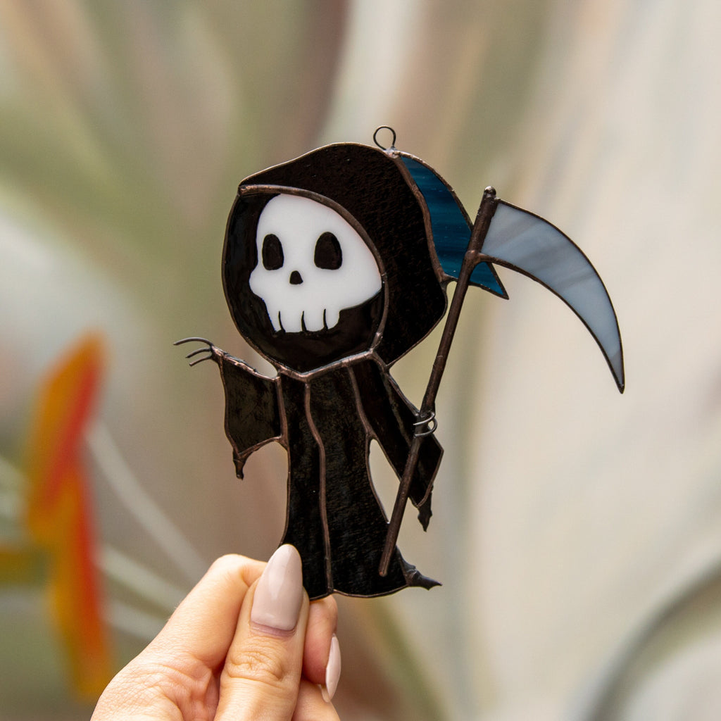 Custom stained glass Halloween artwork Grim reaper Modern stained glass window hangings Spooky ornaments Stained glass Halloween suncatcher