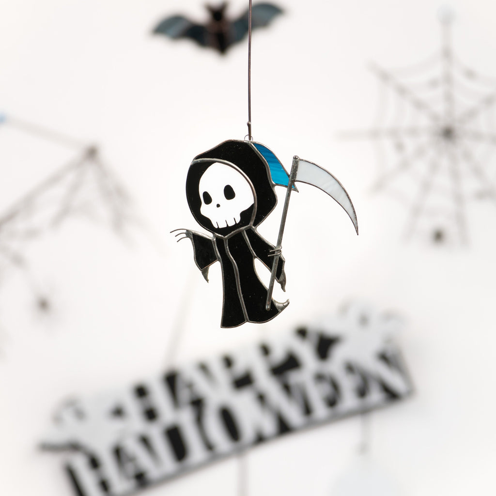 Custom stained glass Halloween artwork Grim reaper Modern stained glass window hangings Spooky ornaments Stained glass Halloween suncatcher