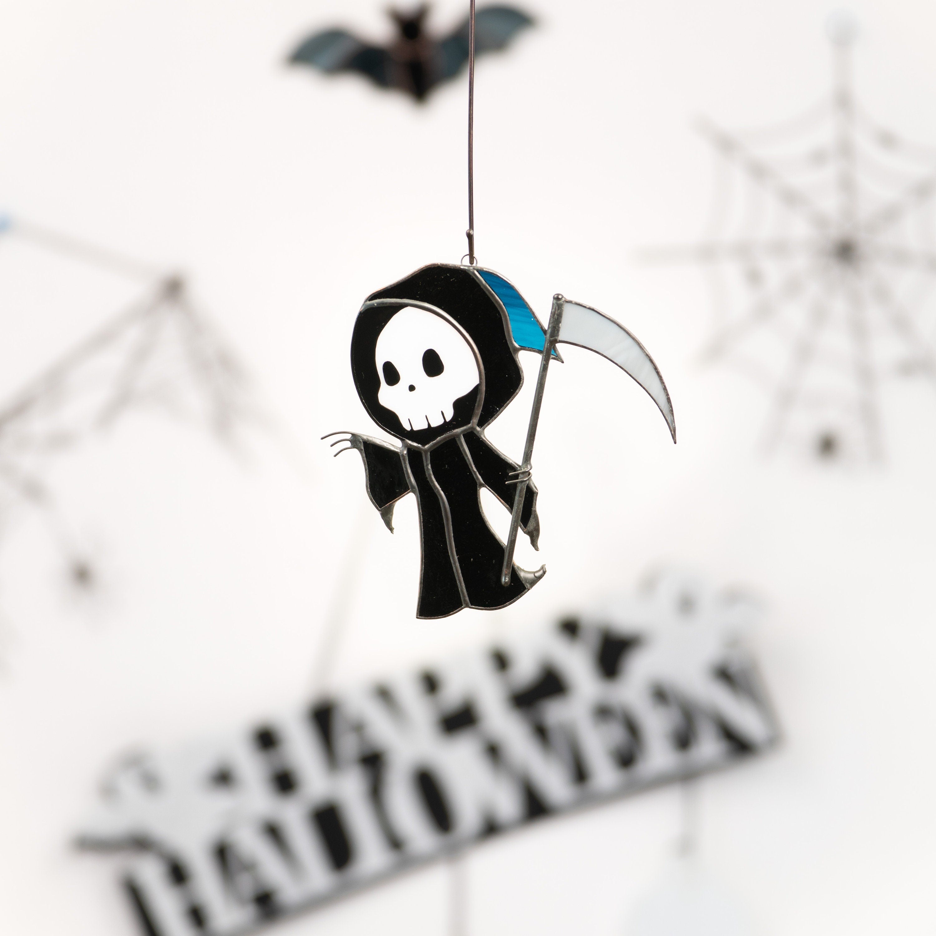 Custom stained glass Halloween artwork Grim reaper Modern stained glass window hangings Spooky ornaments Stained glass Halloween suncatcher