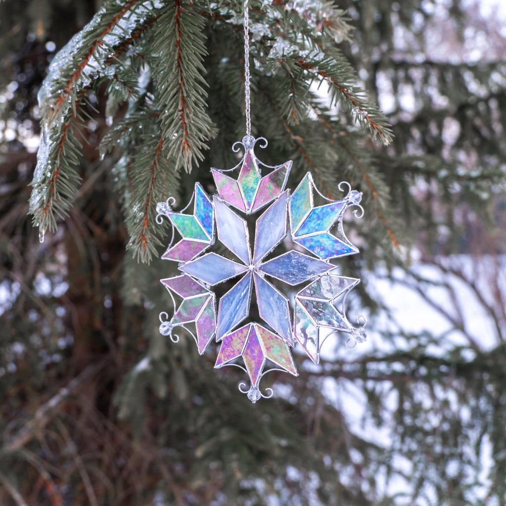 Snowflake stained glass ornament Mom Christmas Gift Snowflakes stained glass window hangings Winter art Stained glass crystal suncatcher