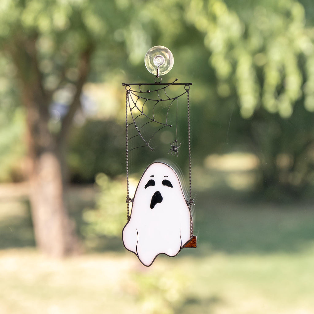 Cute ghost stained glass Halloween suncatcher Whimsigoth decor Ghostface stained glass window hangings Halloween decor indoor Fall artwork
