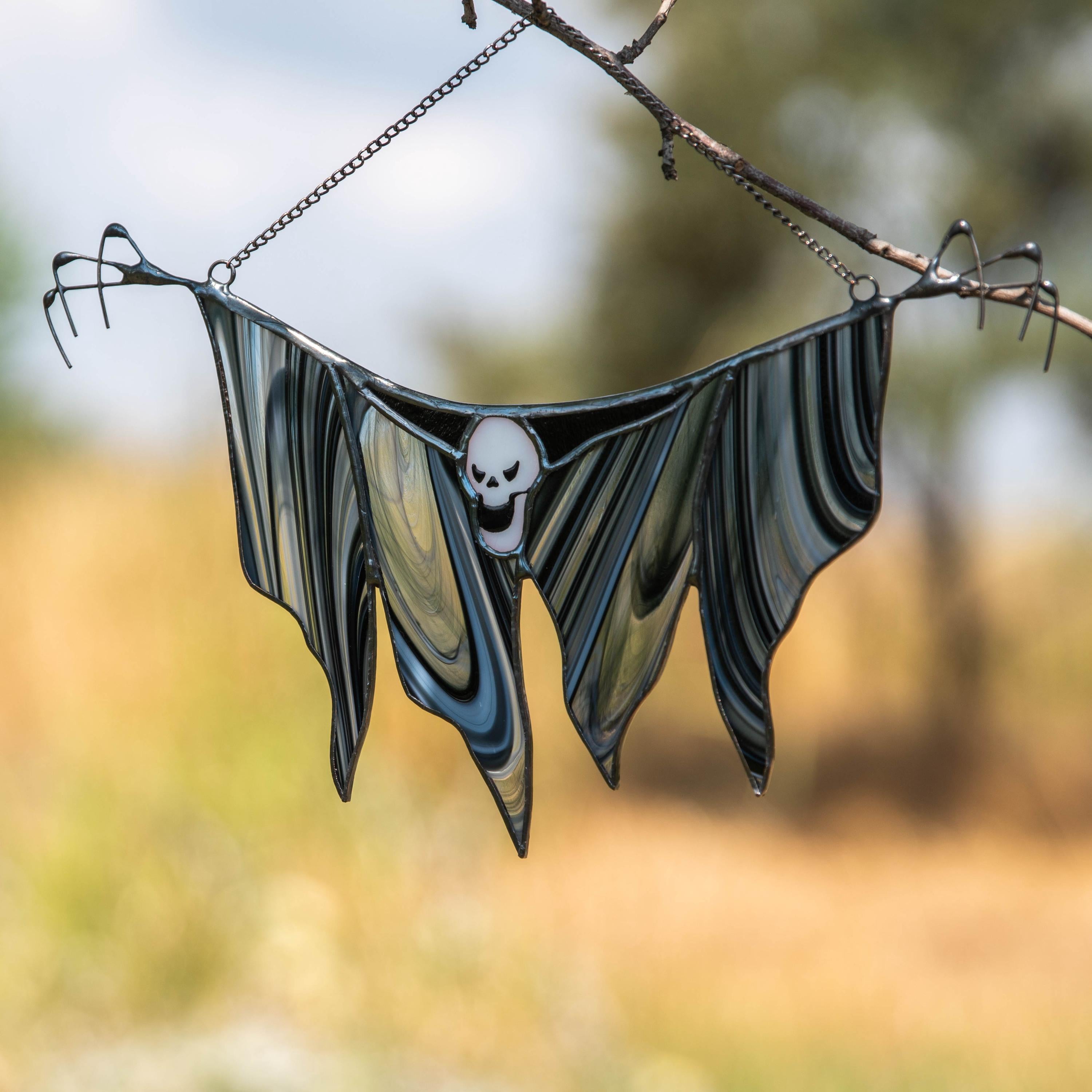 Stained glass ghost face window hangings Gothic Halloween decor Grim reaper suncatcher Haunted house ornament Unique Halloween Gift