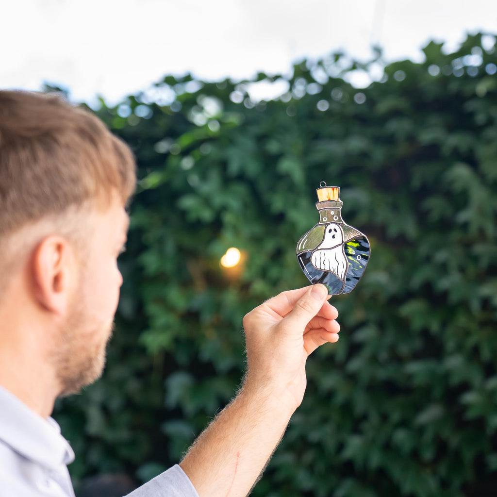Cute ghost stained glass art suncatcher Haunted potion bottle window hangings Cute handmade gift for Halloween party
