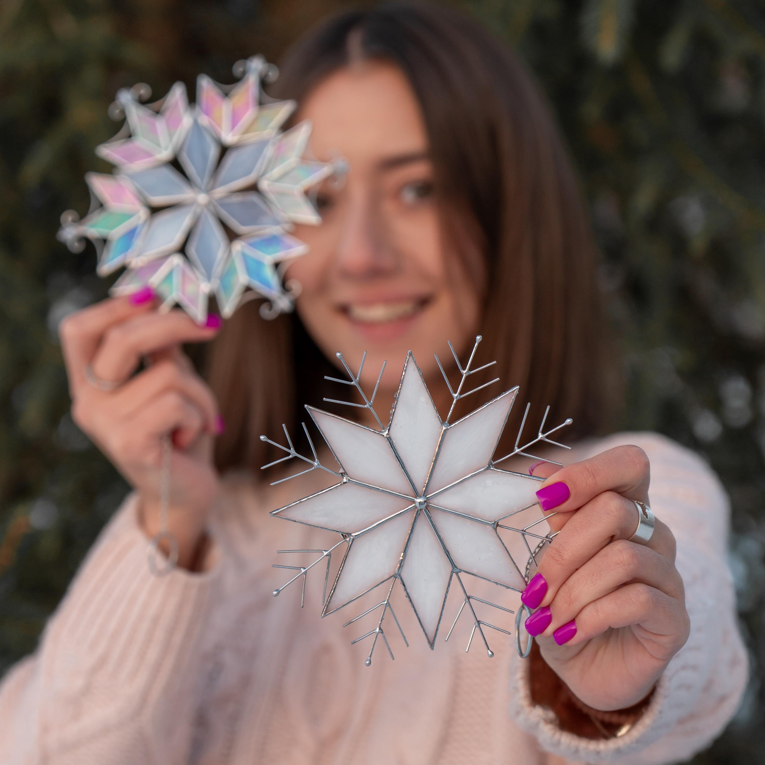 Snowflake stained glass ornament Mom Christmas Gift Snowflakes stained glass window hangings Winter art Stained glass crystal suncatcher