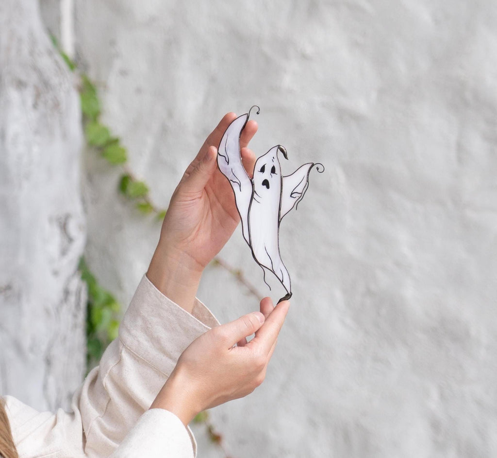 Ghost face stained glass sun catcher Fall decorations Cute ghost stained glass window hangings Fall artwork glass ornament