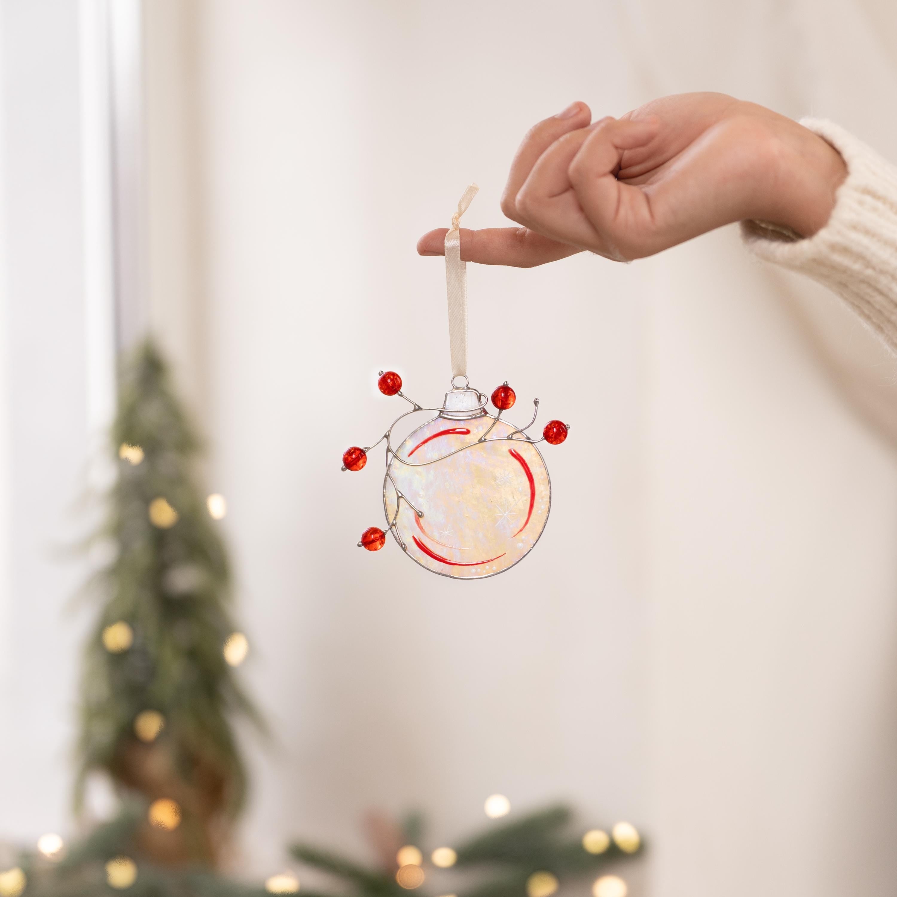 Stained glass Christmas balls suncatchers Christmas Gifts wife Christmas tree ornaments stained glass window hangings Holiday hosting decor